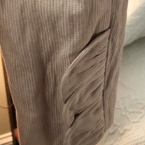 CAbi Light Peach/Pink Ruffled Jacket - Picture 4 of 8